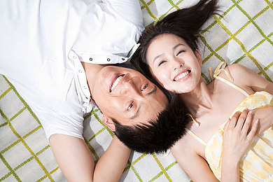 激情一区二区三区:时尚迷宫,激情夜生活,古韵休闲地-1
